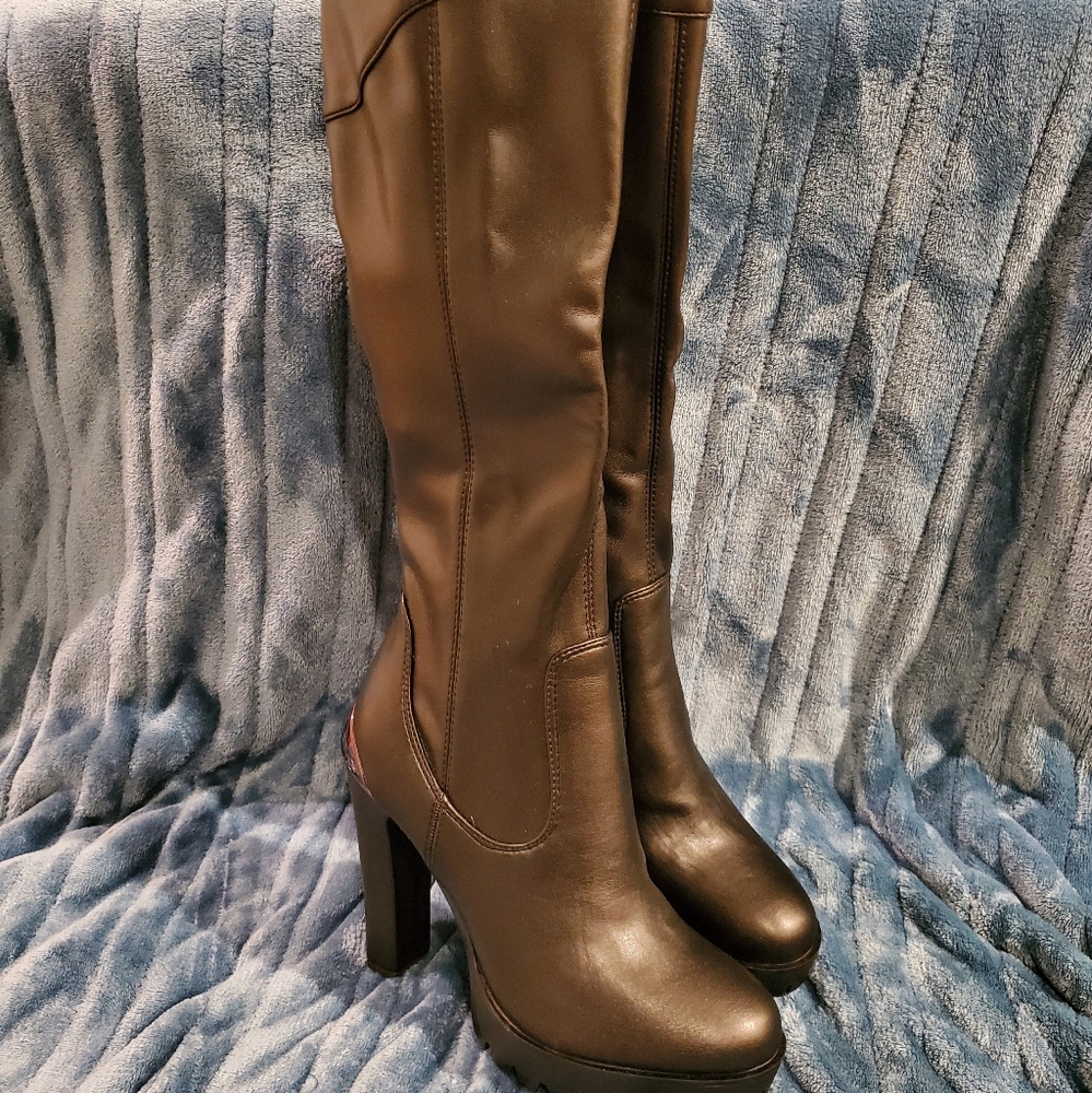 Women boots